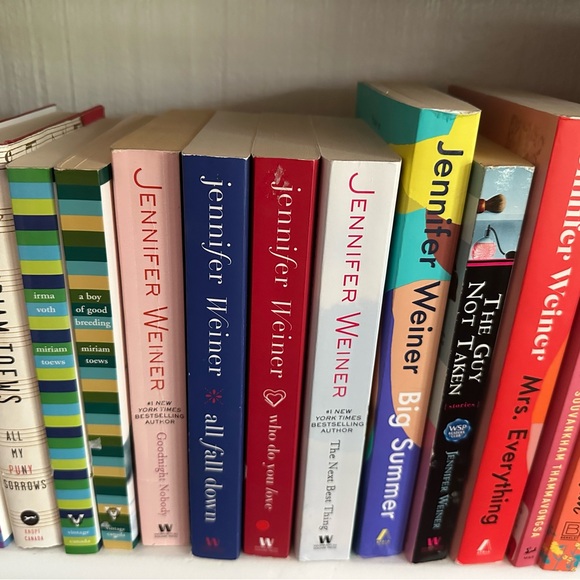 BOOKS! 3 for $12 Dozens of Titles - Picture 13 of 14